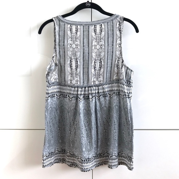 Like New Anthropologie Akemi + Kin Mixed Media Top - Picture 3 of 10